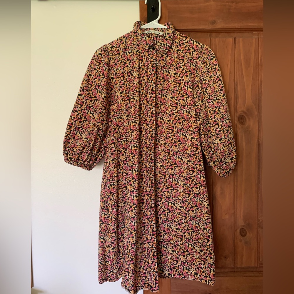 Zara midi floral balloon sleeve dress